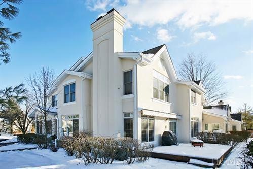 2 Doral Greens Dr W, Rye Brook, NY 10573 - photo 1