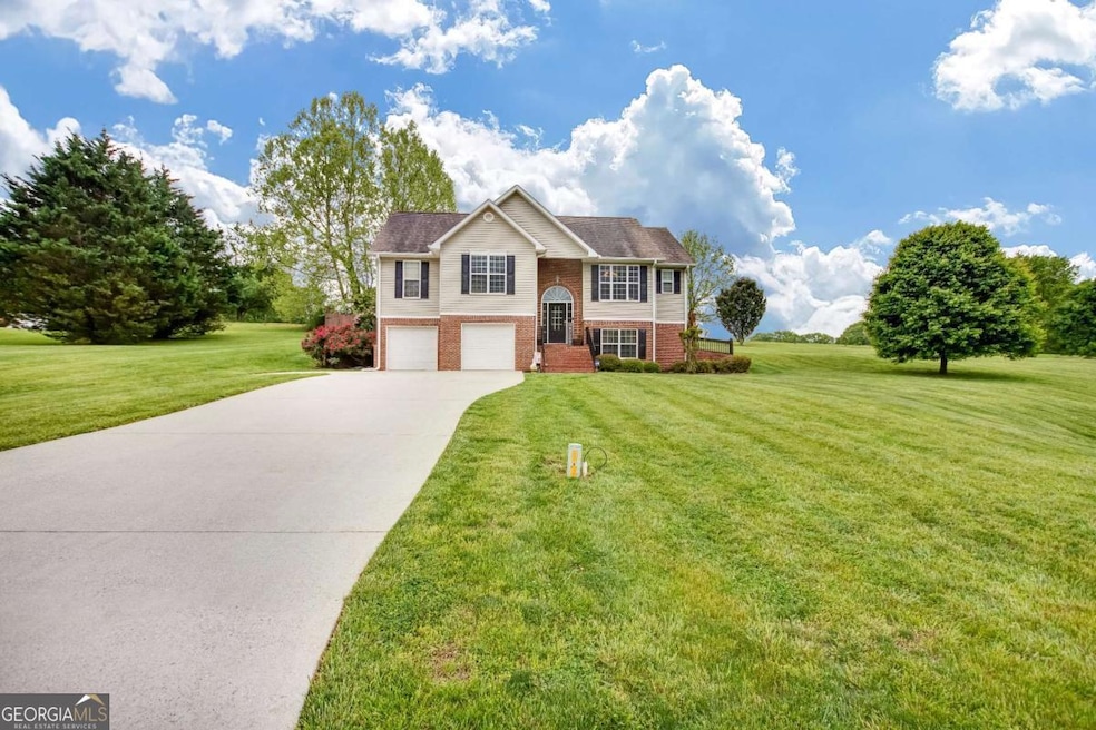 Pending $424,900