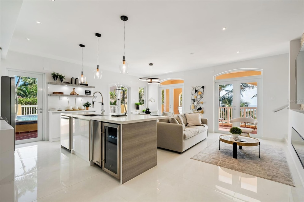 For Sale $2,900,000