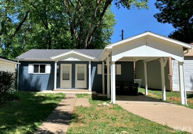 425 Cypress St unit B, Newburgh, IN 47630 - photo 1