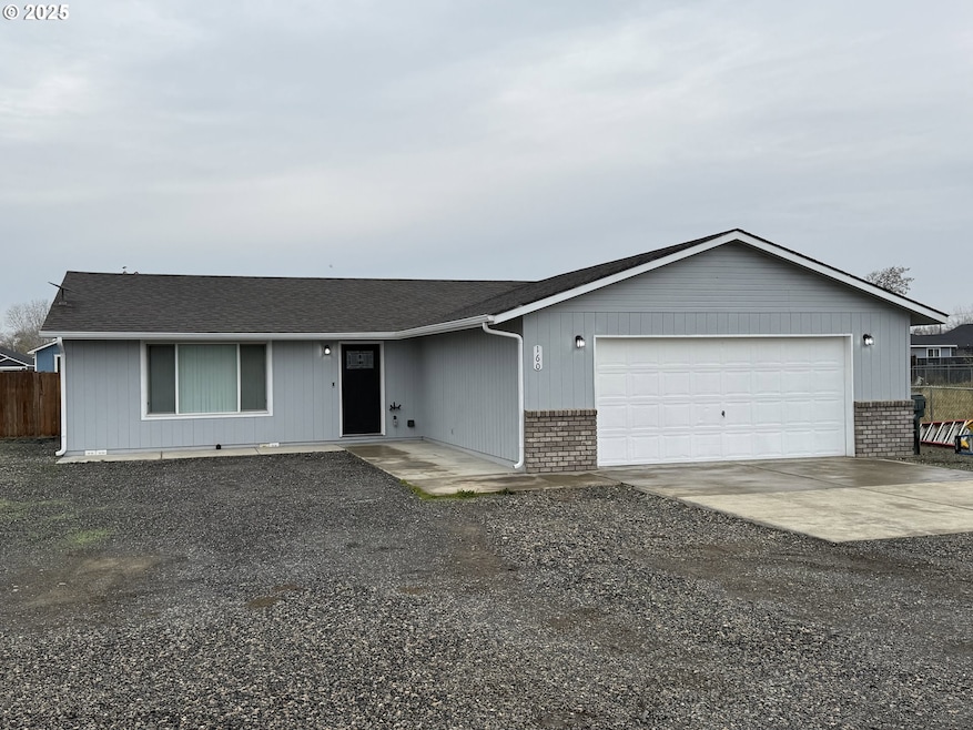160 SE Ninth St, Irrigon, OR 97844 - photo 1
