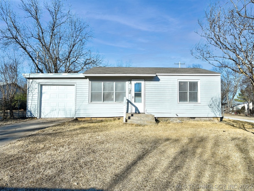 311 9th Ave SE, Ardmore, OK 73401 - photo 1