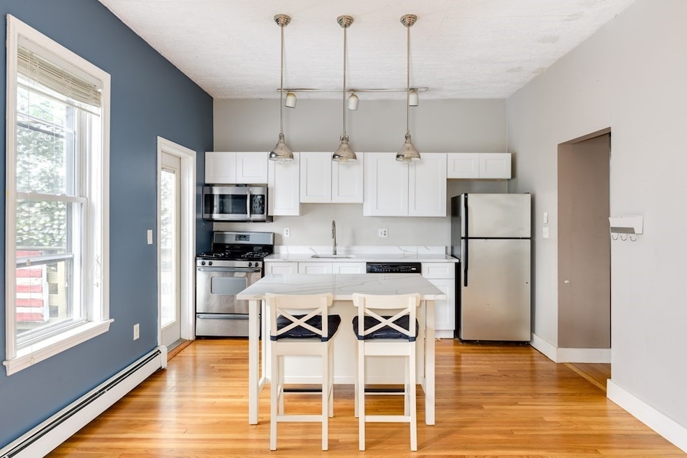 5 Thomas Park unit 3, Boston, MA 02127 - photo 1