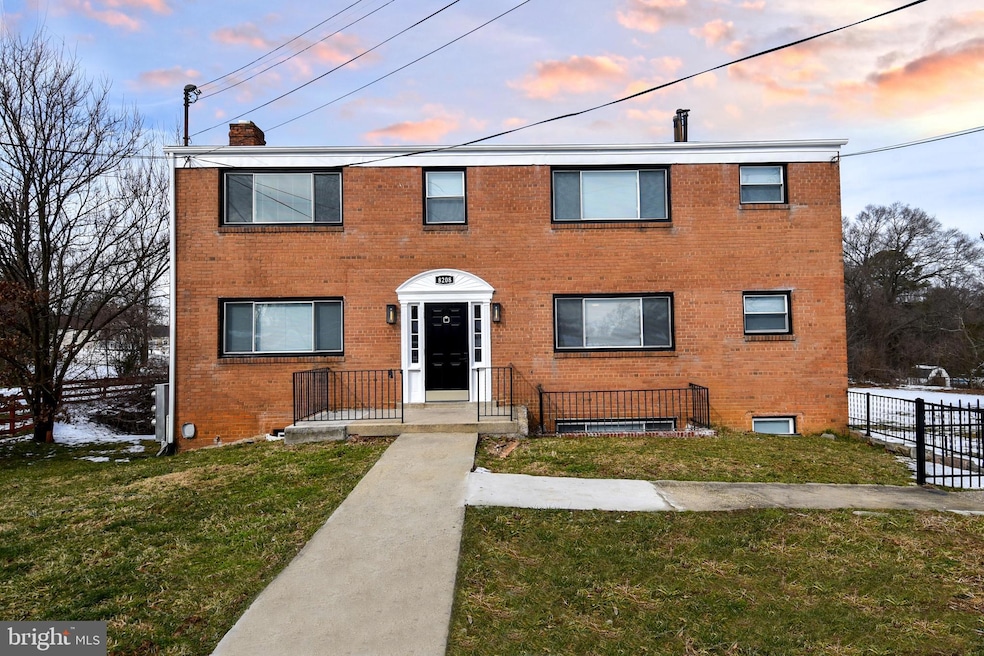 8208 Bellefonte Ln unit 3, Clinton, MD 20735 - photo 1