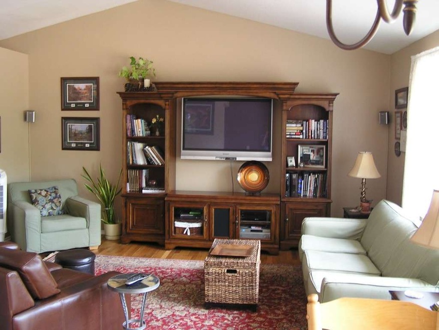 1408 Holly Ct, Bellingham, WA 98226 - photo 1