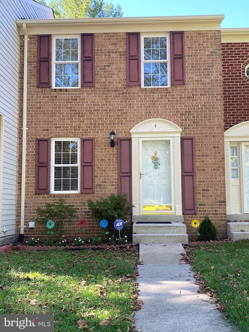 4 Cross Laurel Ct, Germantown, MD 20876 - photo 1