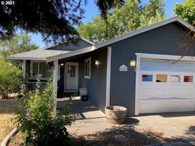 605 SW Nye Ave, Pendleton, OR 97801 - photo 1