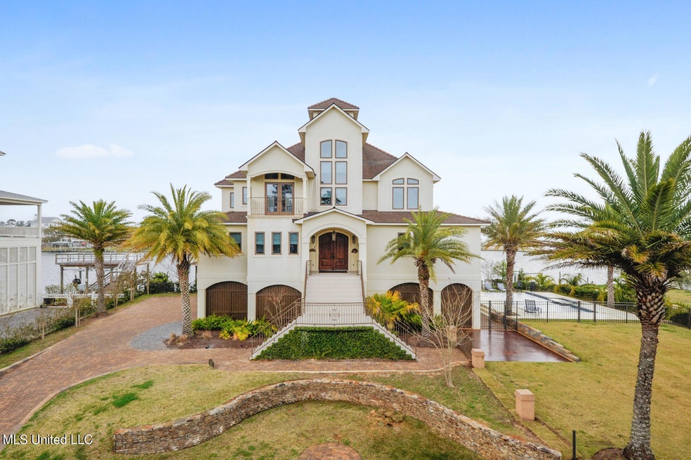 241 Baywood Dr, Pass Christian, MS 39571 - photo 1