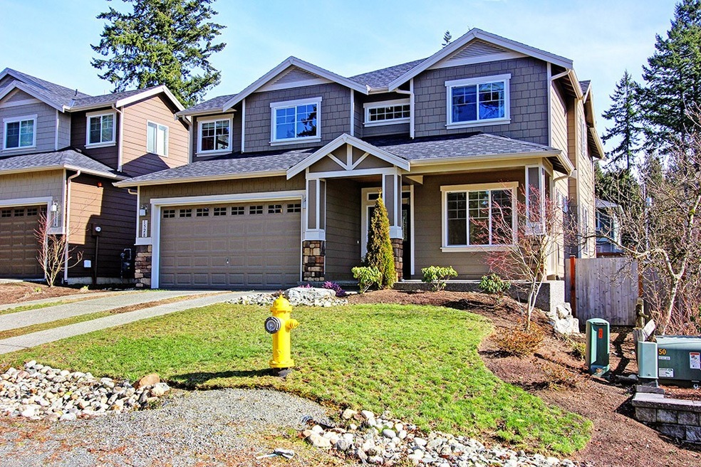 1528 211th Place NE, Sammamish, WA 98074 - photo 1