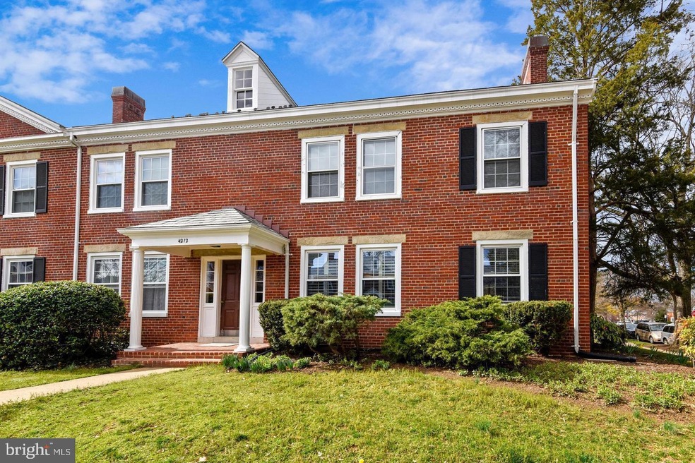 4212 36th St S unit A2, Arlington, VA 22206 - photo 1