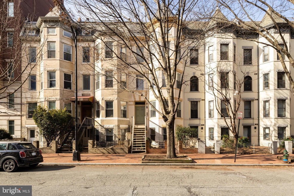 1116 25th St NW unit 1, Washington, DC 20037 - photo 1
