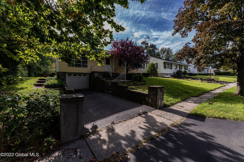 51 Croswell St, Albany, NY 12206 - photo 1