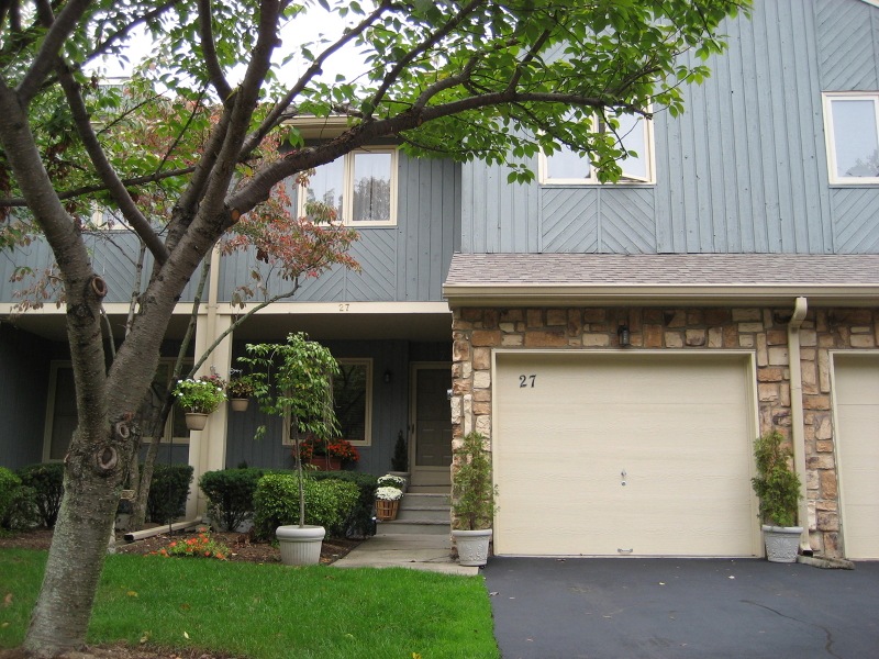 27 Bond St, Bridgewater, NJ 08807 - photo 1