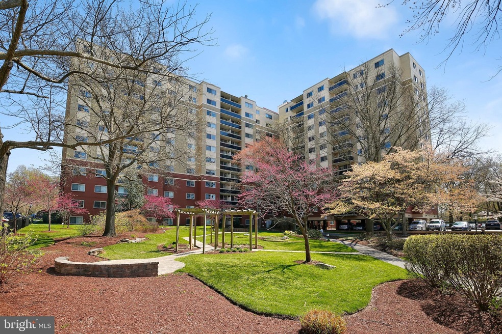 Takoma Overlook Condominium, Takoma Park, MD 20912 - photo 1