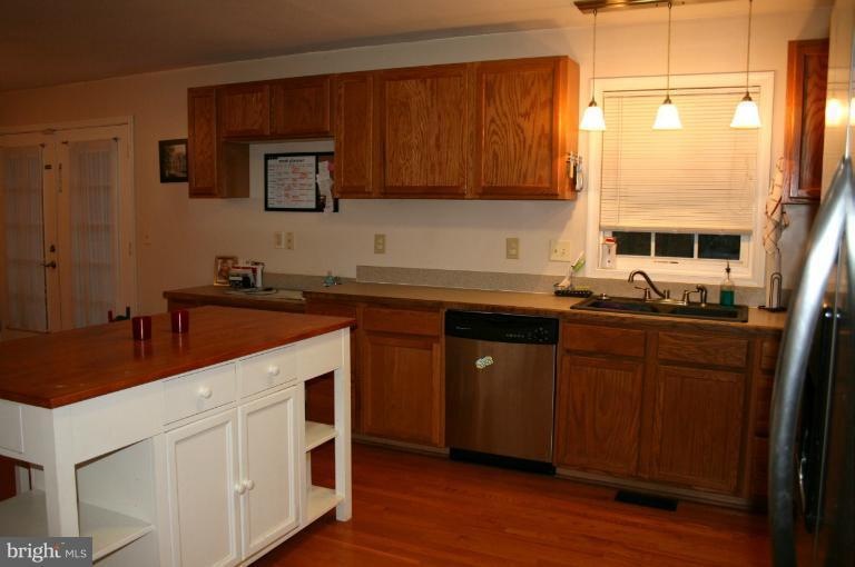 6828 Williams Ln, Spotsylvania, VA 22551 - photo 1