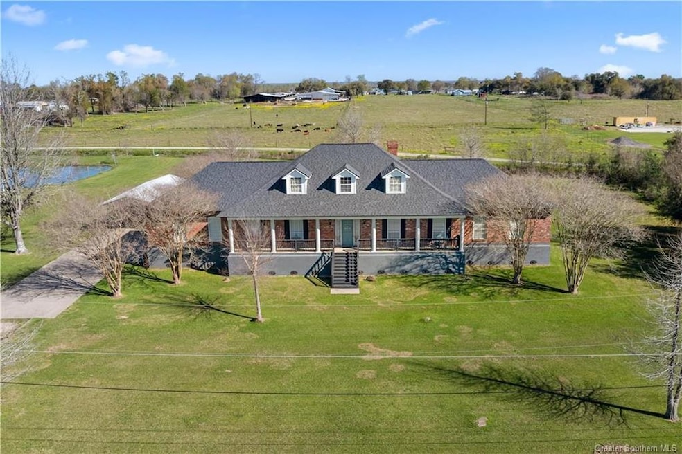 135 Country Ln, Lake Charles, LA 70607 - photo 1