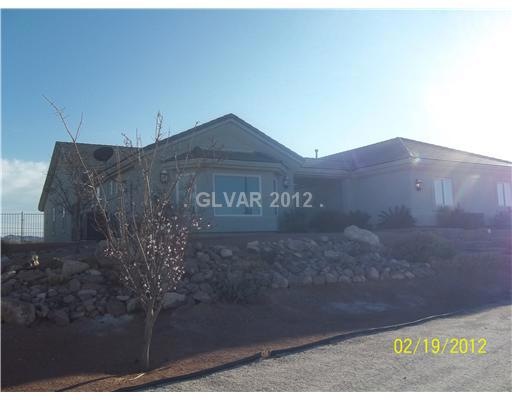Property Photo. Fabulous Home sits on over an Acre !!!