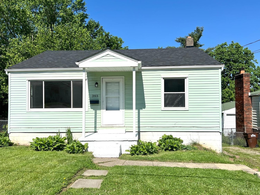 365 Sunset Dr, South Lebanon, OH 45065 - photo 1