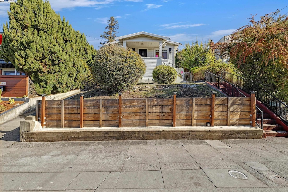 6432 Outlook Ave, Oakland, CA 94605 - photo 1