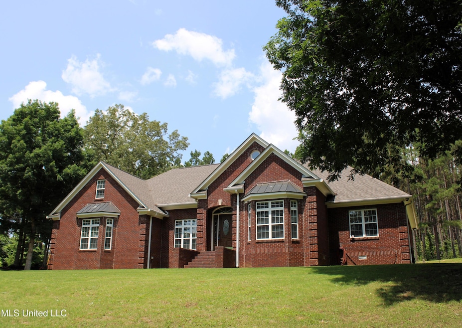 2674 S Slayden Rd