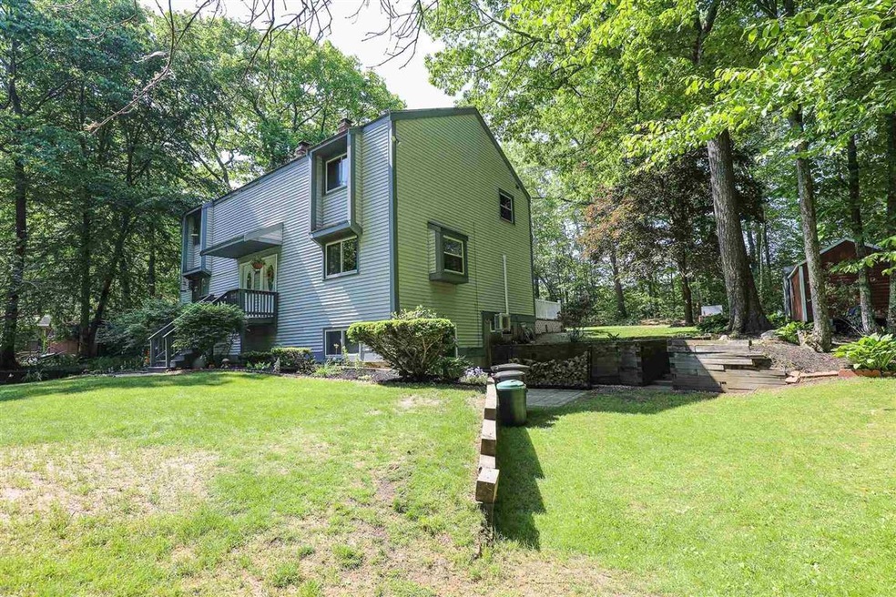 44 Scenic Dr unit R, Derry, NH 03038 - photo 1