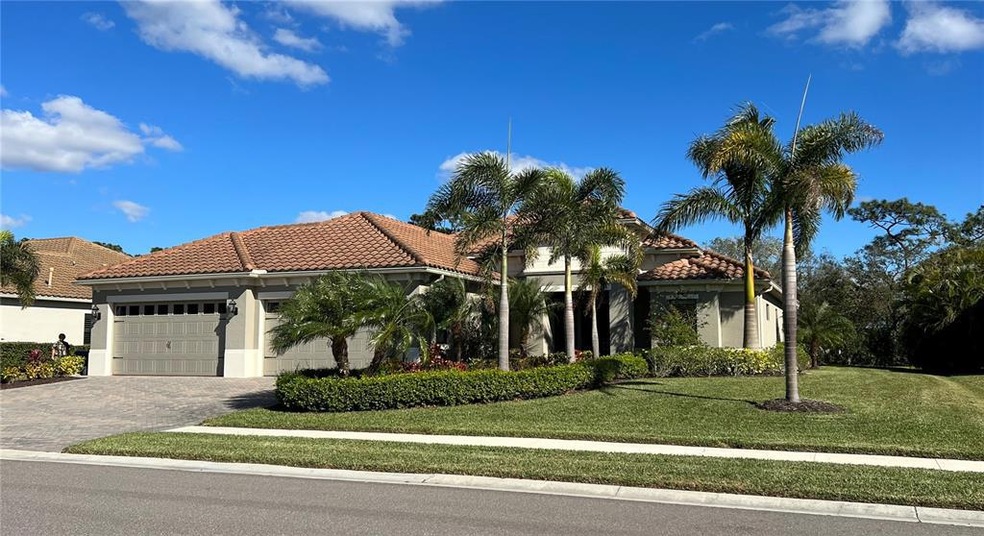 8232 Larkspur Cir, Sarasota, FL 34241 - photo 1