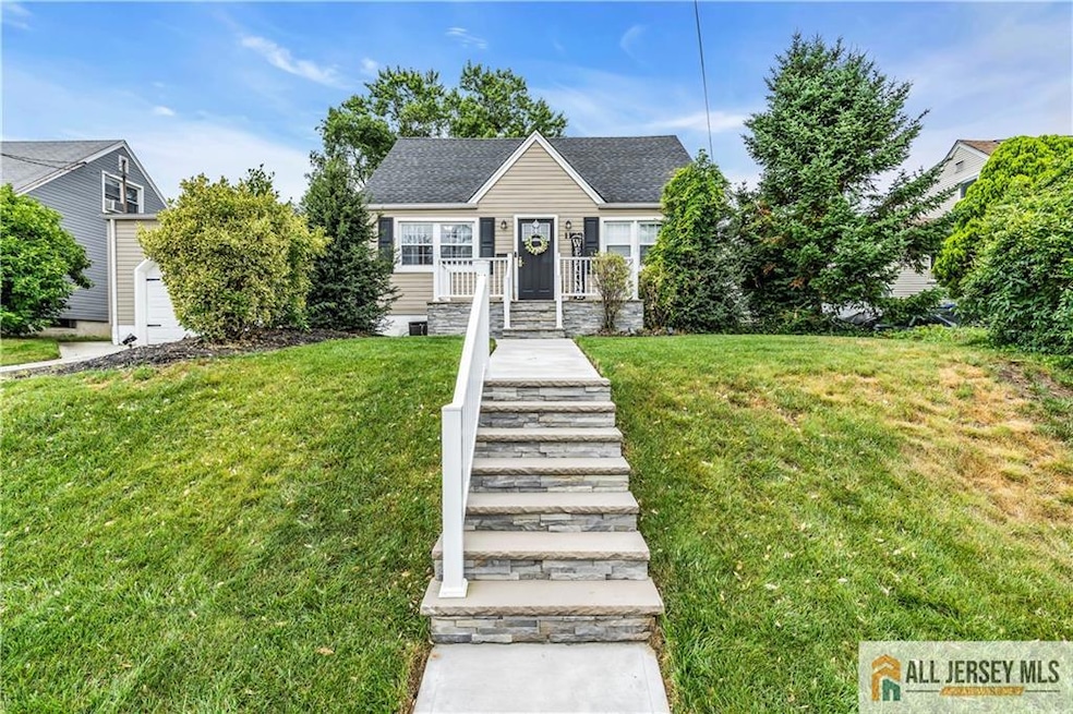 Under Contract $559,000