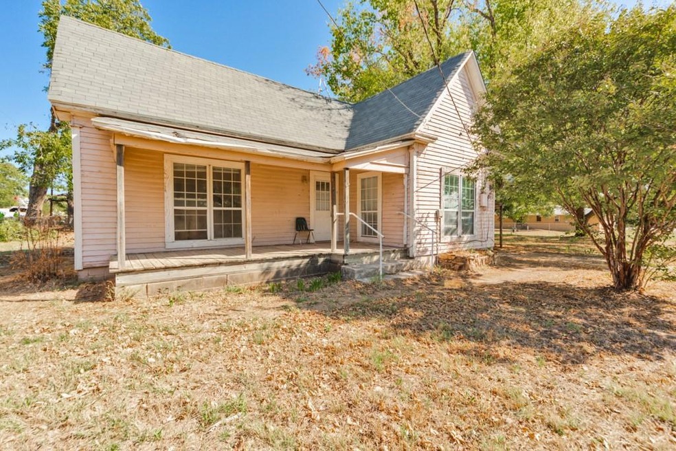 104 School House Rd, Paradise, TX 76073 - photo 1