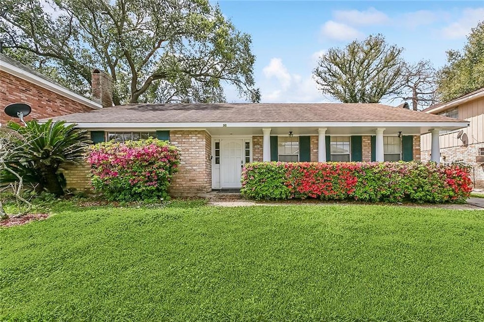 3920 Peachtree Ct, New Orleans, LA 70131 - photo 1