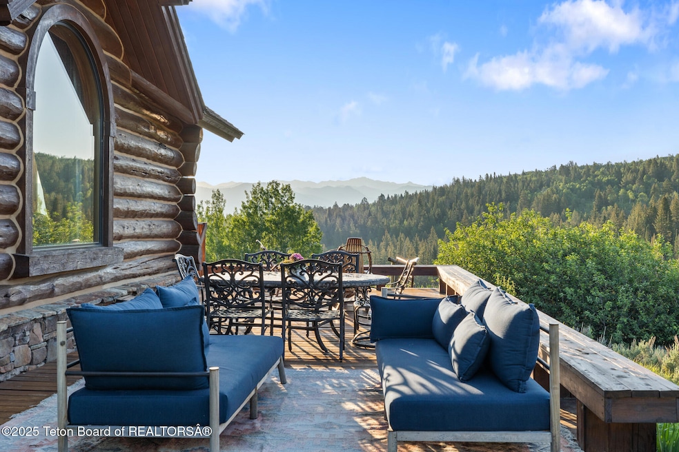 4020 W Bronco Rd, Wilson, WY 83014 - photo 1