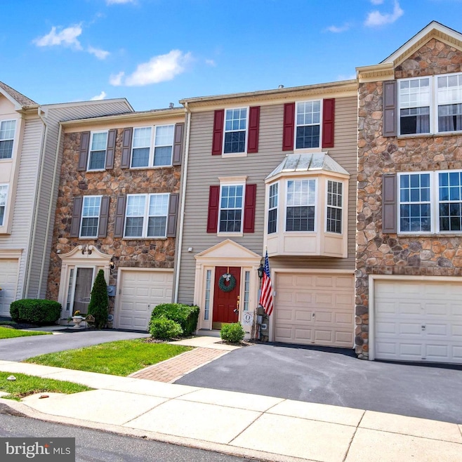 212 Windsor Ct, Quakertown, PA 18951 - photo 1