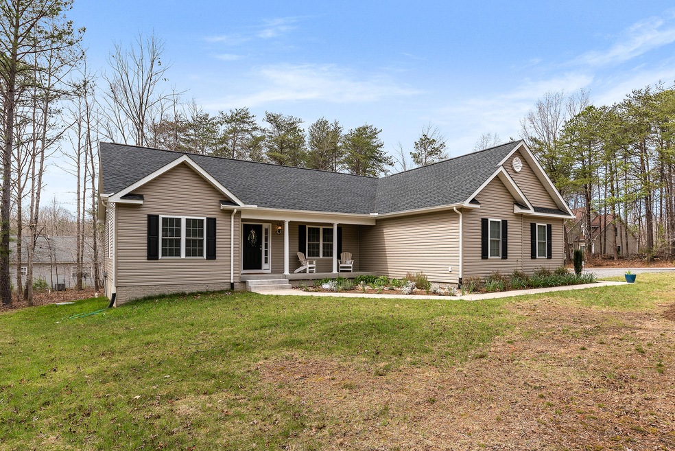 62 Country Club Dr, Gordonsville, VA 22942 - photo 1