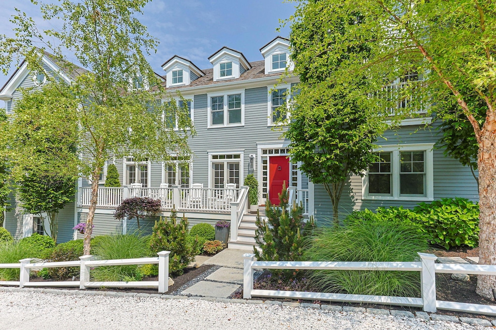 For Sale $3,959,000 • Co-Listing Agent