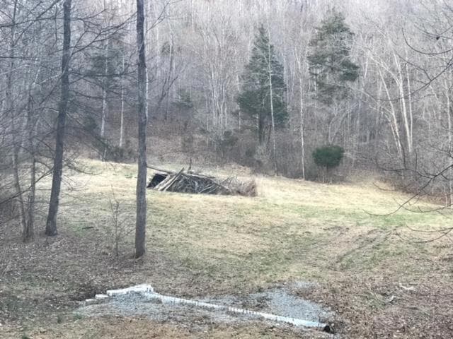 GREAT BUILDING SITE WITH VIEW OF THE POND