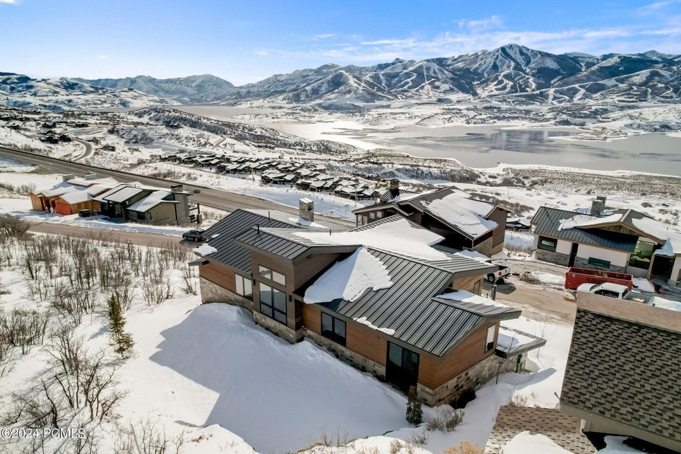 1-web-or-mls-N White Tail Ct -052