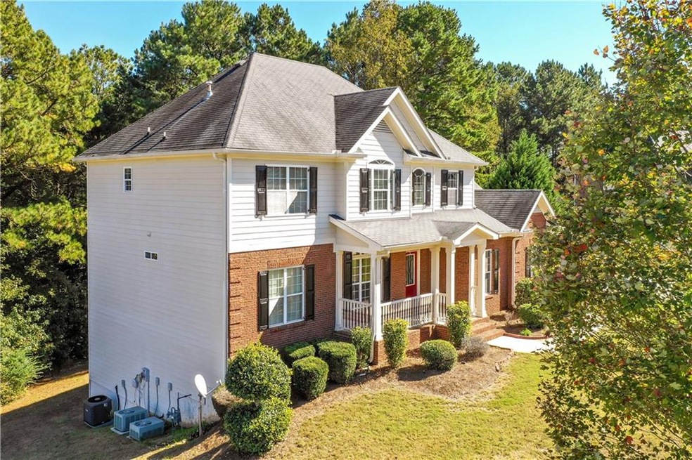 2909 Red Leaf Ct, Conyers, GA 30094 - photo 1