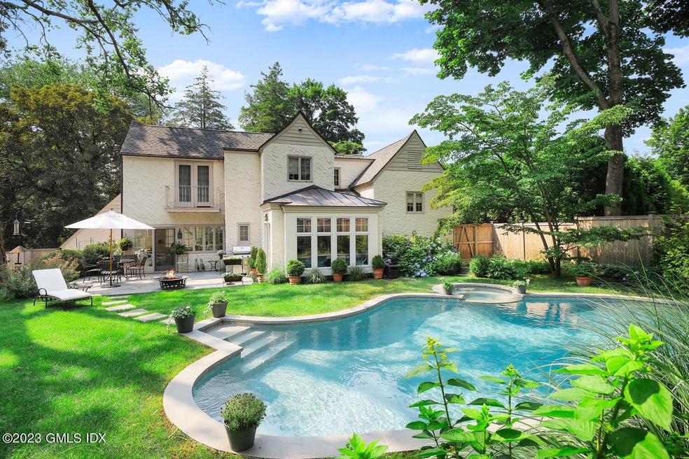 7 Gilliam Ln, Riverside, CT 06878 - photo 1