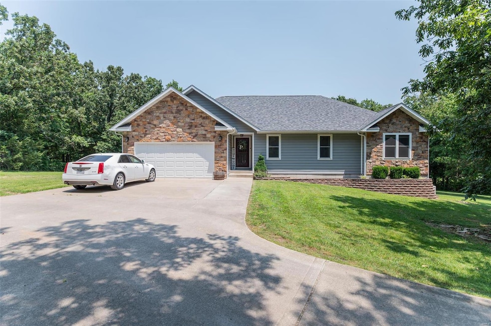 Under Contract $425,000
