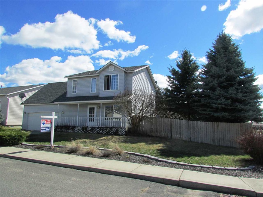 620 E Kathy Lee Ave, Medical Lake, WA 99022 - photo 1