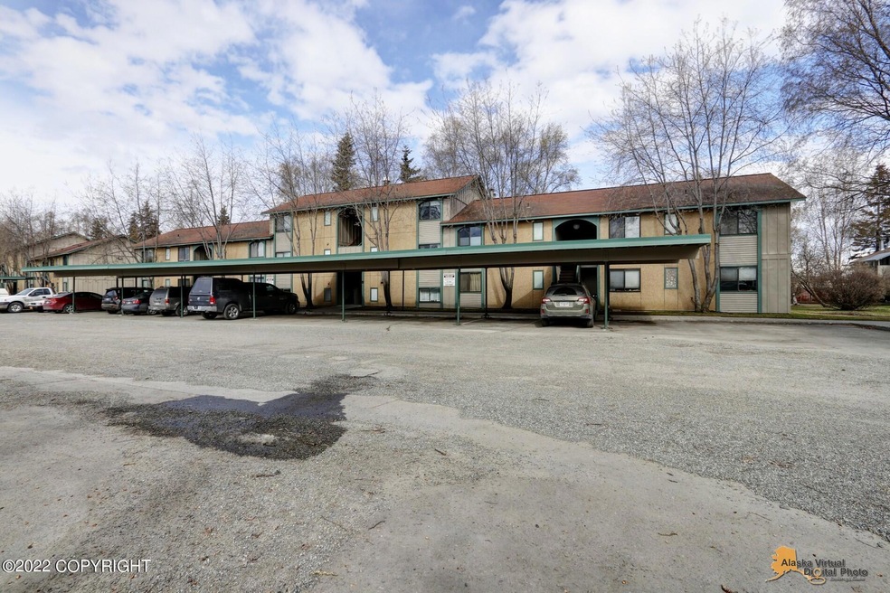 3071 Lois Dr unit 708, Anchorage, AK 99517 - photo 1