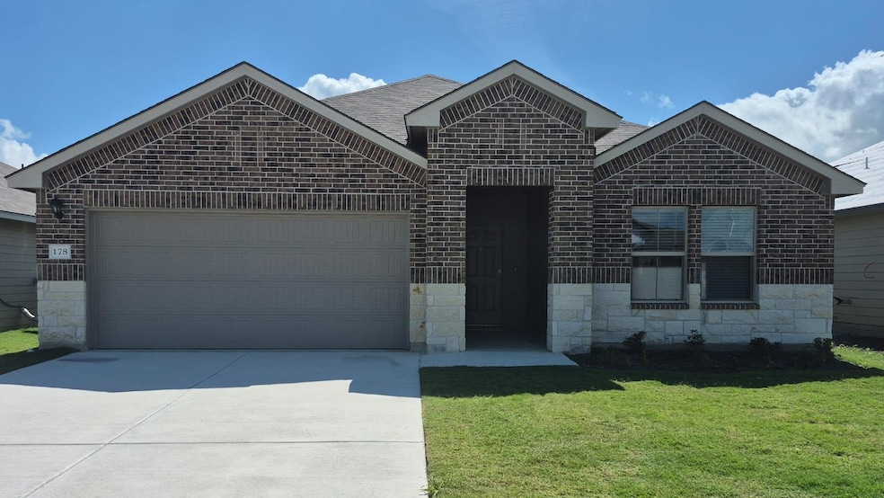 178 Rearden Blvd, Jarrell, TX 76537 - photo 1