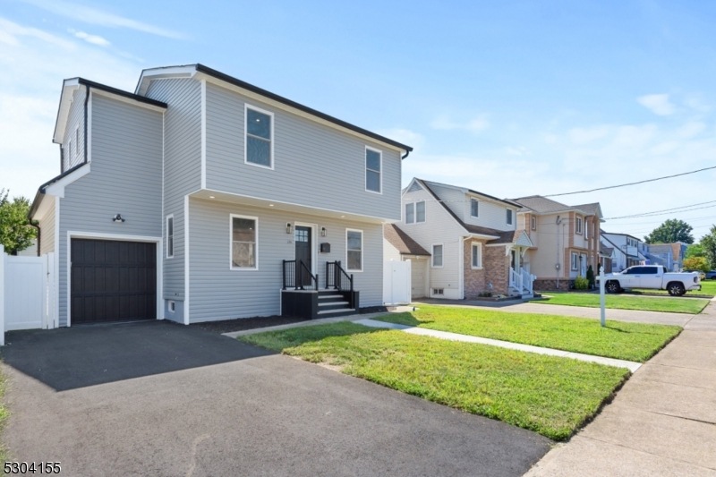 124 Palsa Ave, Elmwood Park, NJ 07407 - photo 1