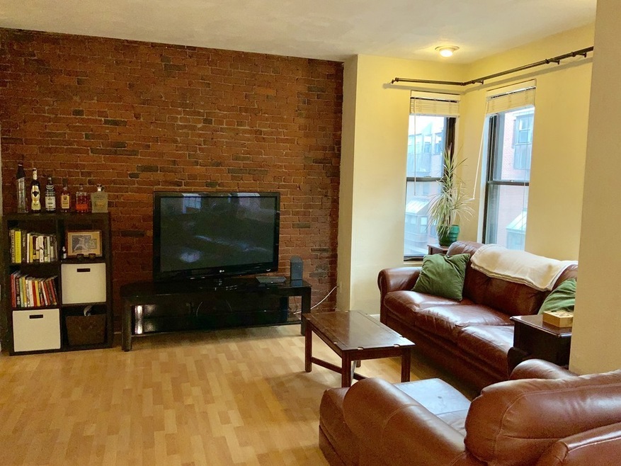 12 Battery St unit 3, Boston, MA 02109 - photo 1