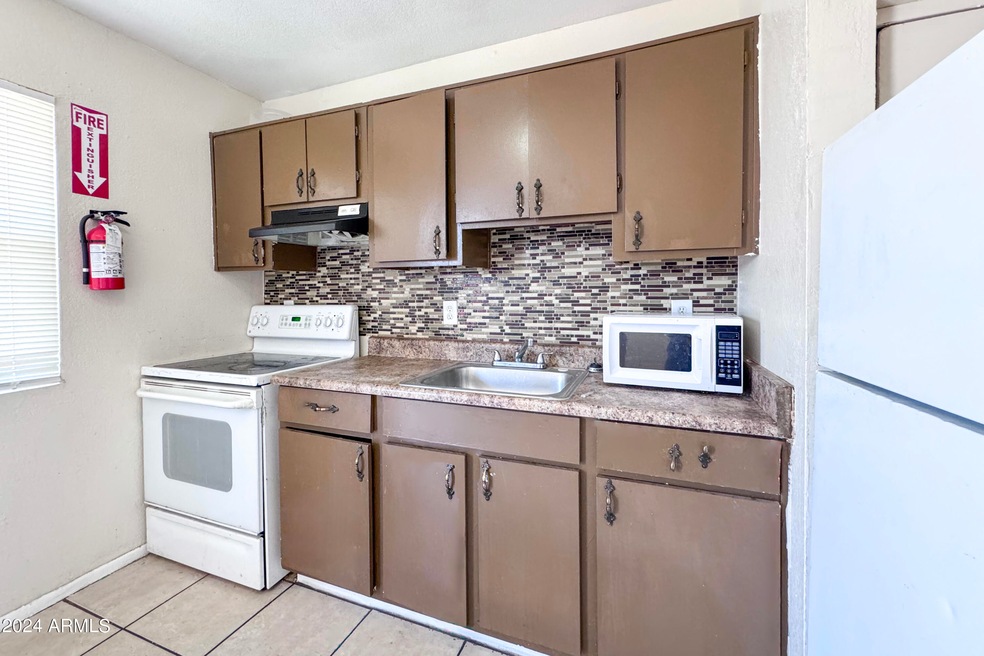 1757 E Harvard St unit 2, Phoenix, AZ 85006 - photo 1