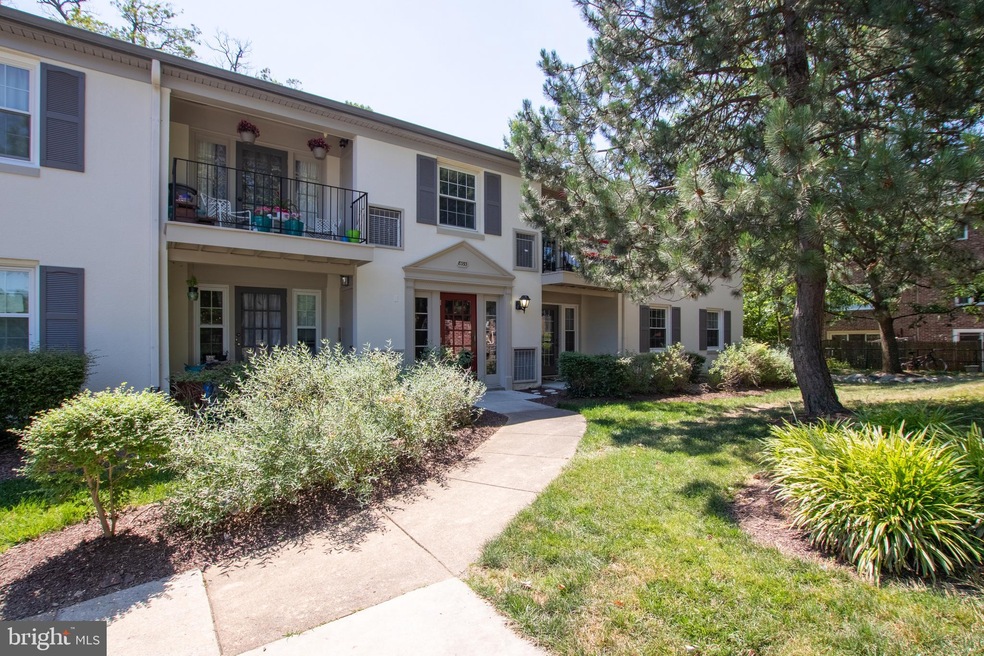 8353C Dunham Ct unit 641, West Springfield, VA 22152 - photo 1