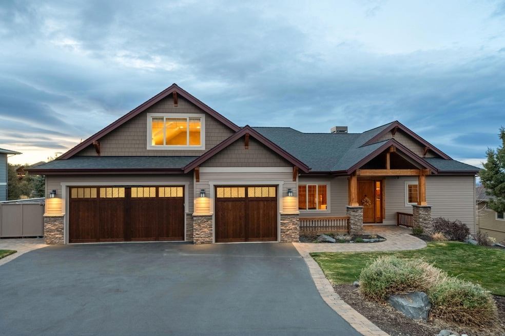 577 Highland Meadow Loop, Redmond, OR 97756 - photo 1