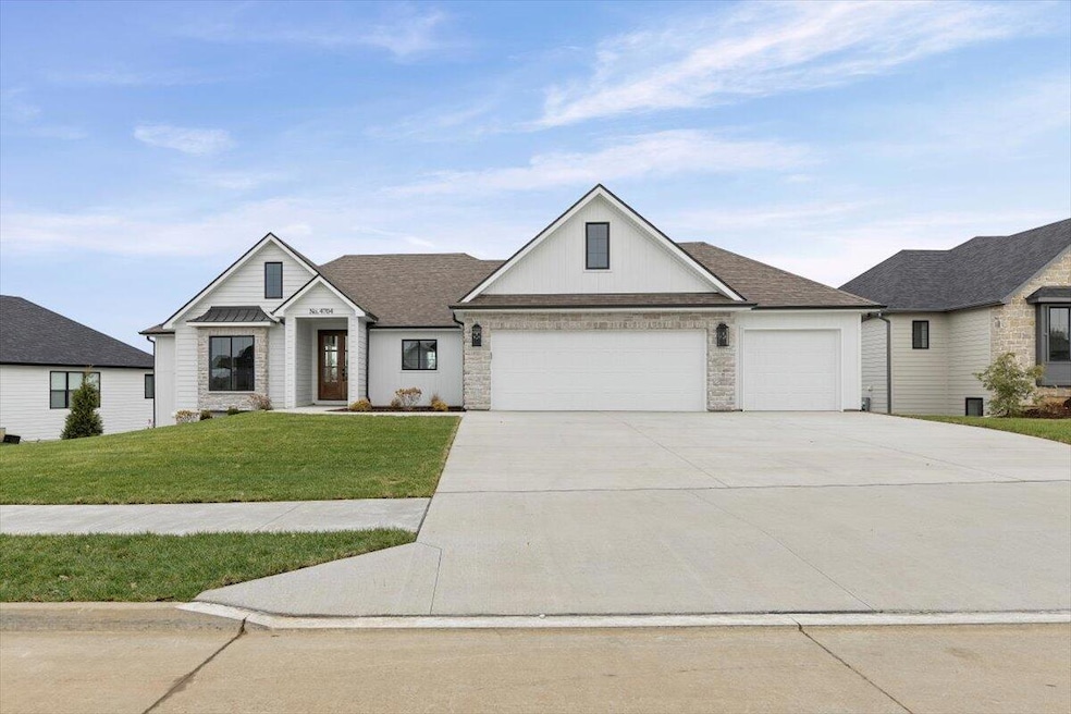 4704 Stayton Ferry Loop, Columbia, MO 65201 - photo 1