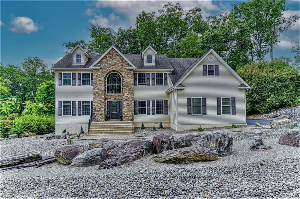 6 Sherwood Ct, Highland Mills, NY 10930 - photo 1