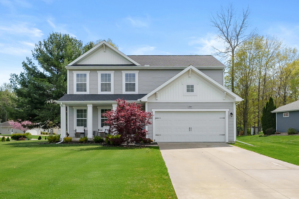 72597 Faye Ct, South Haven, MI 49090 - photo 1