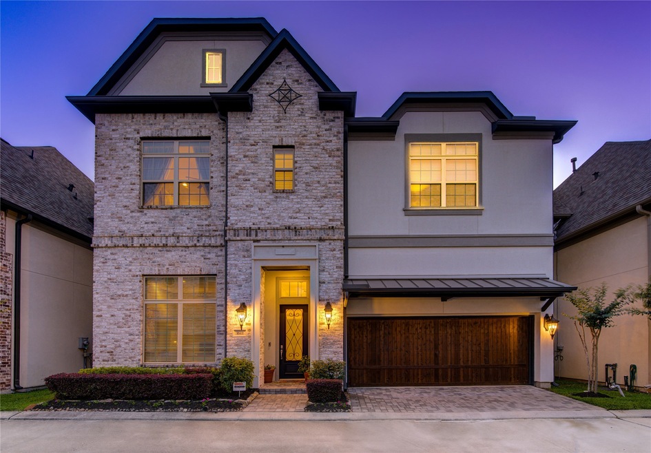 1611 E Rose Terrace Ln, Houston, TX 77055 - photo 1